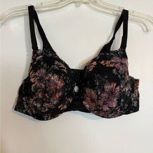 Floral Lace Underwire Bra - Black and Pink